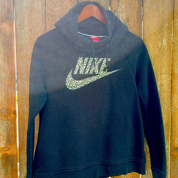 NIKE Women’s Black Sweatshirt cowl Neck‎ Hoodie with silver patterned swoosh - Picture 1 of 10